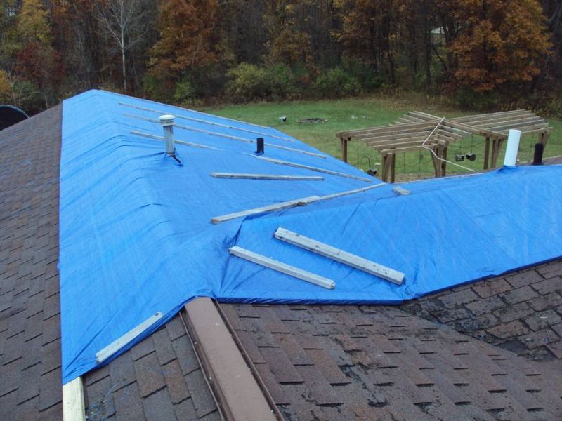 Buy building tent in Moscow a covering for the workers, for the protection of materials and facilities, as well as fire-resistant tent for welding